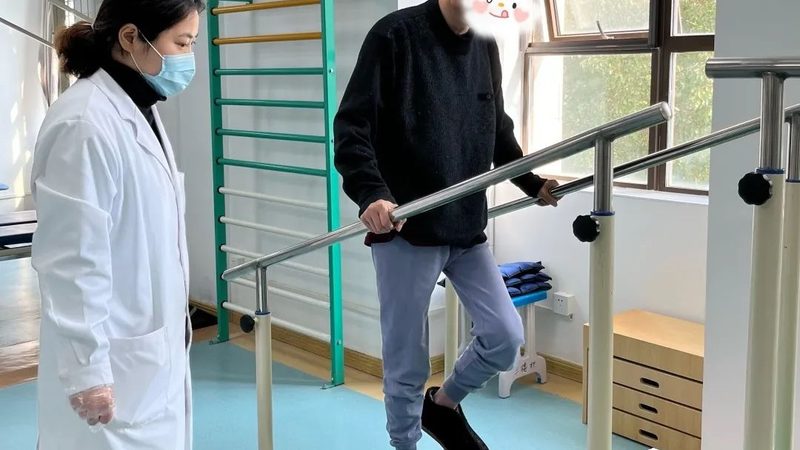 楼梯升降椅加盟代理需具备以下资质：
