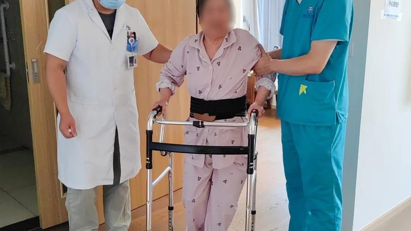 社区养老与机构养老适合什么老人
